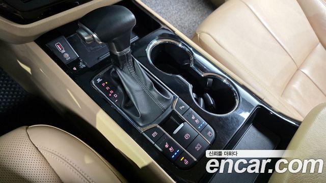 Kia Canival 2019 — photo 9