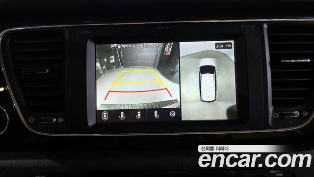 Kia Canival 2019 — photo 16