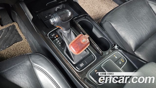 Kia K7 2013 — photo 9