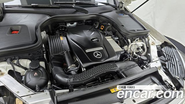 Mercedes-Benz GLC-Class 2019 — photo 6