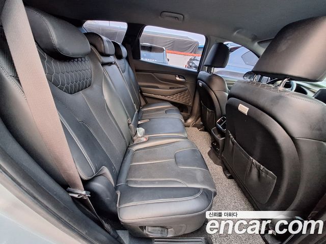 Hyundai Santafe 2019 — photo 8