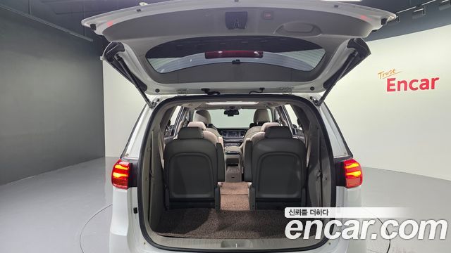 Kia Canival 2020 — photo 20