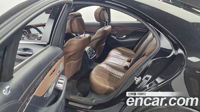 Mercedes-Benz S-Class 2017 — photo 11