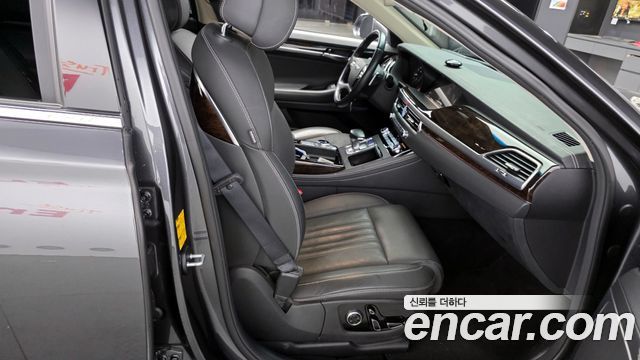 Genesis G90 2019 — photo 12