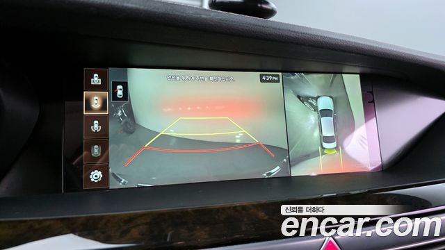 Genesis G90 2019 — photo 16