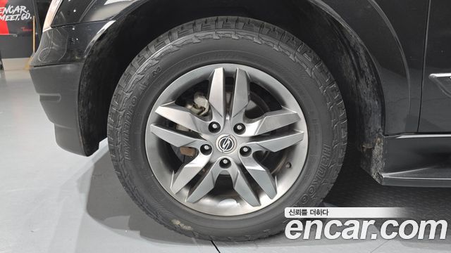 KG Mobility Actyon 2011 — photo 5