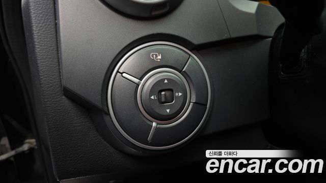 KG Mobility Actyon 2011 — photo 20