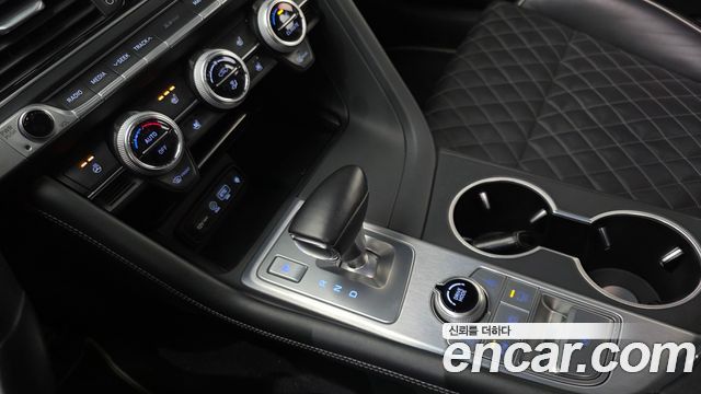 Genesis G70 2018 — photo 9