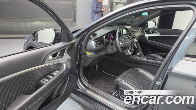 Genesis G70 2018 — photo 10
