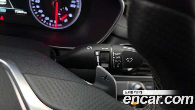 Genesis G70 2018 — photo 16
