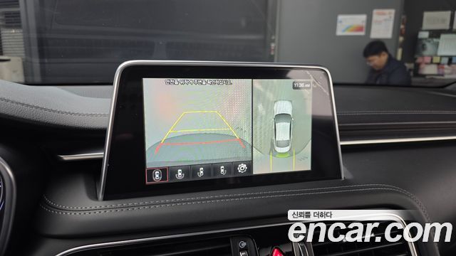 Genesis G70 2018 — photo 18