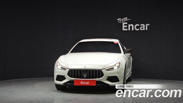 Maserati Ghibli 2019 — photo 3