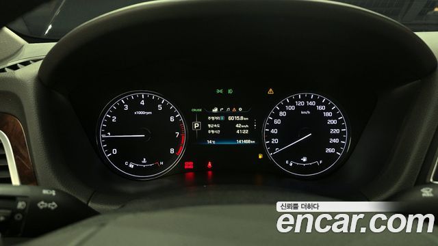 Hyundai Genesis 2016 — photo 8