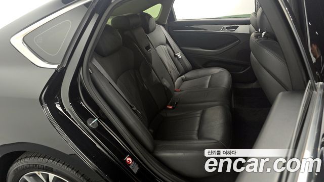 Hyundai Genesis 2016 — photo 13