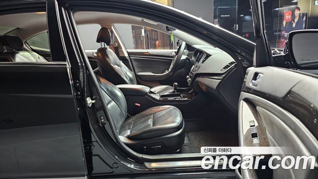Kia K7 2013 — photo 10