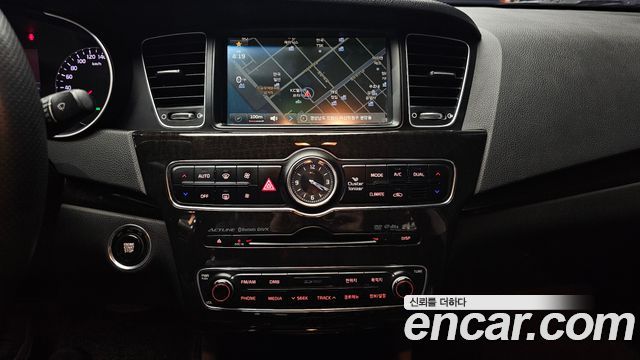 Kia K7 2013 — photo 14
