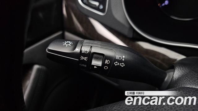 Kia K7 2013 — photo 18