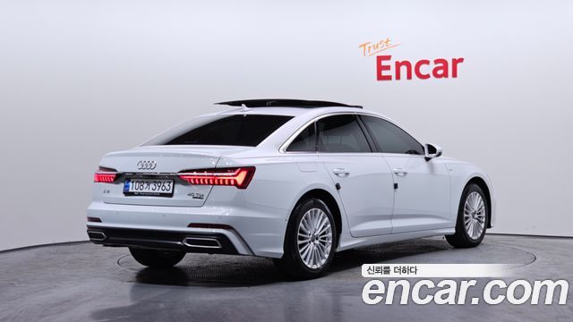 Audi A6 2021 — photo 2