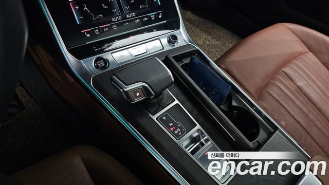 Audi A6 2021 — photo 9