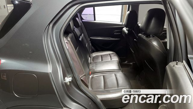 Chevrolet Korea Trax 2017 — photo 11