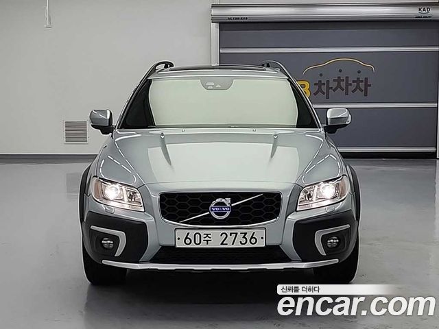 Volvo XC70 2015 — photo 2