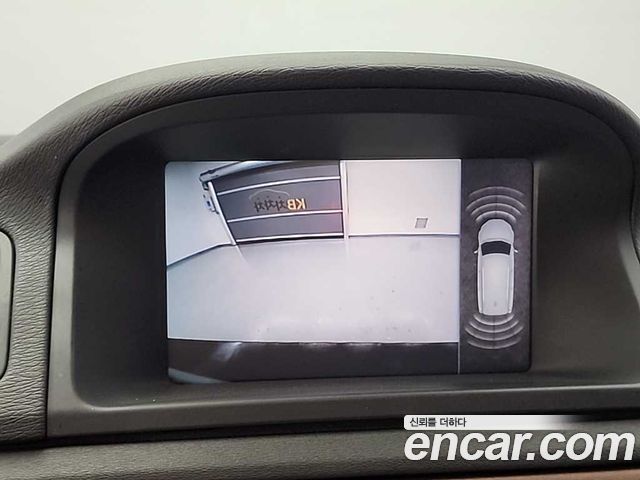 Volvo XC70 2015 — photo 15