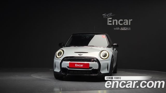 Mini Cooper 2022 — photo 3