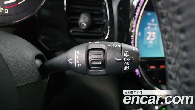 Mini Cooper 2022 — photo 19