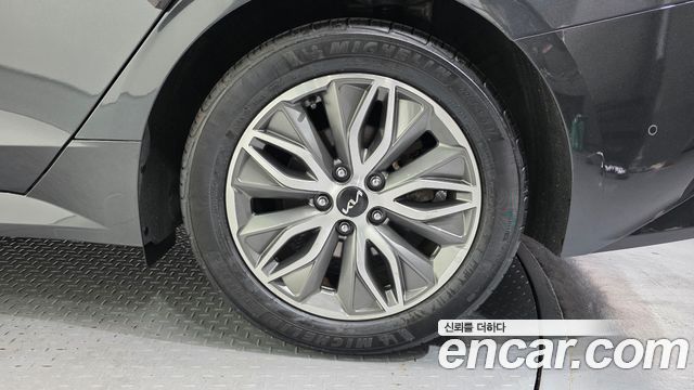 Kia K5 2022 — photo 5