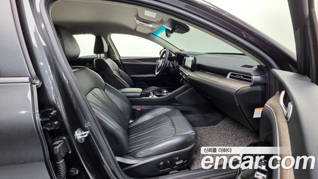 Kia K5 2022 — photo 10