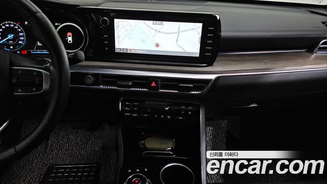 Kia K5 2022 — photo 14