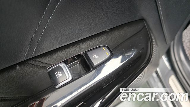 Kia K5 2022 — photo 18
