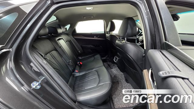Kia K5 2022 — photo 19