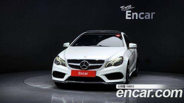 Mercedes-Benz E-Class 2015 — photo 3