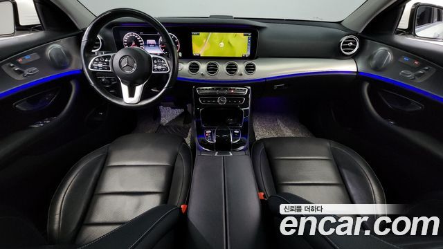 Mercedes-Benz E-Class 2019 — photo 7