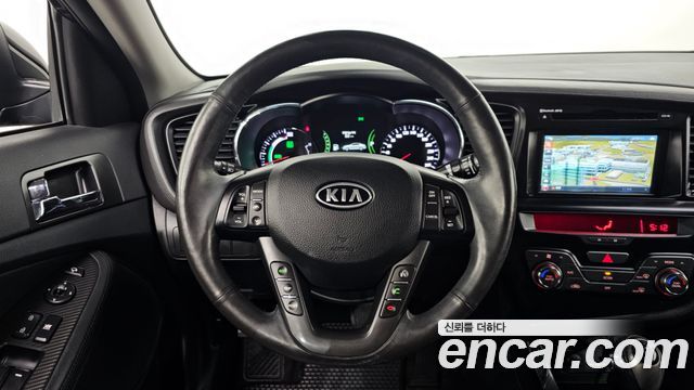 Kia K5 2013 — photo 13