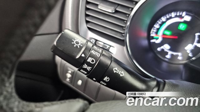 Kia K5 2013 — photo 19