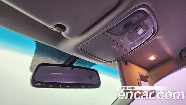 Kia K5 2016 — photo 18