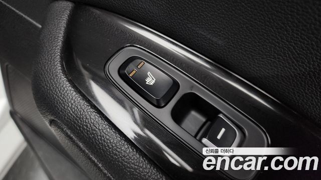 Kia K5 2016 — photo 19