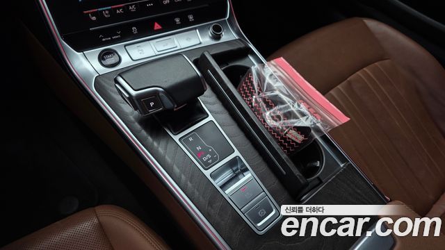 Audi A6 2021 — photo 9