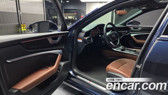 Audi A6 2021 — photo 10