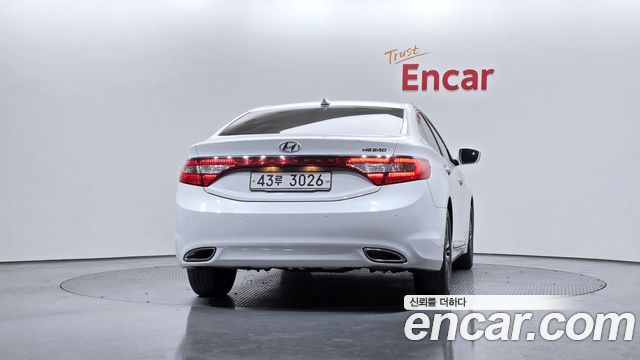 Hyundai Grandeur 2013 — photo 4