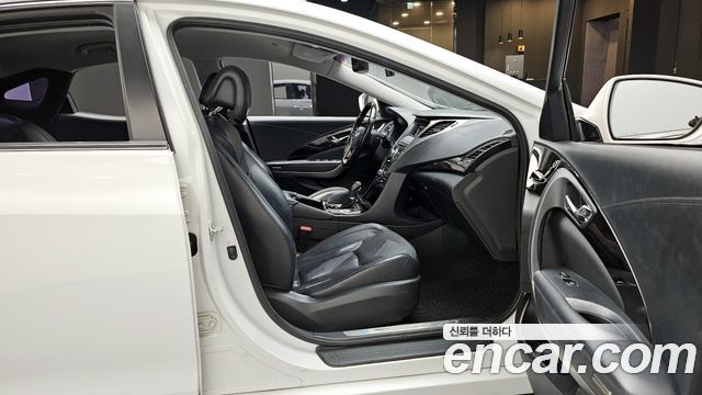 Hyundai Grandeur 2013 — photo 11