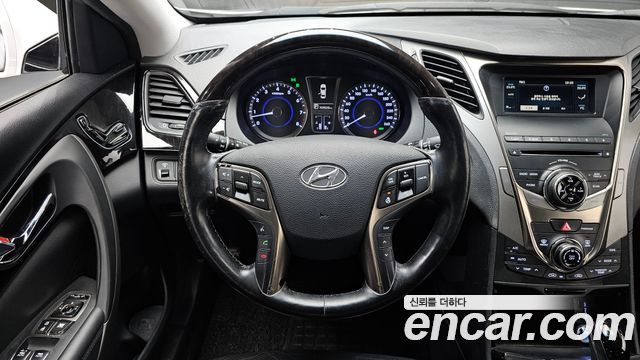 Hyundai Grandeur 2013 — photo 13