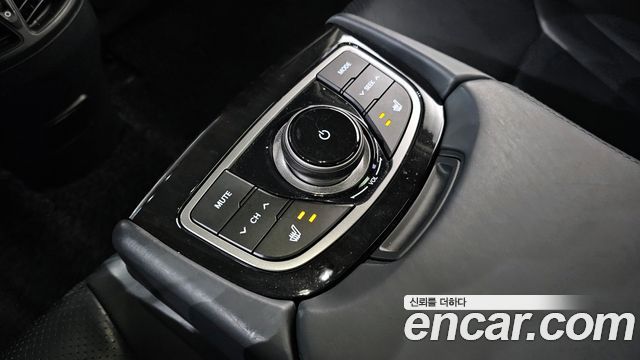 Hyundai Grandeur 2013 — photo 17
