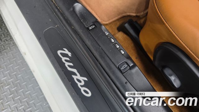 Porsche 911 2003 — photo 13