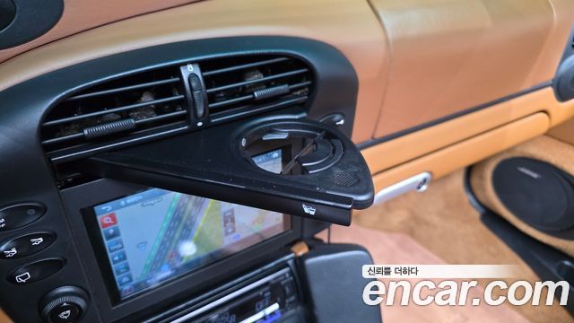 Porsche 911 2003 — photo 16