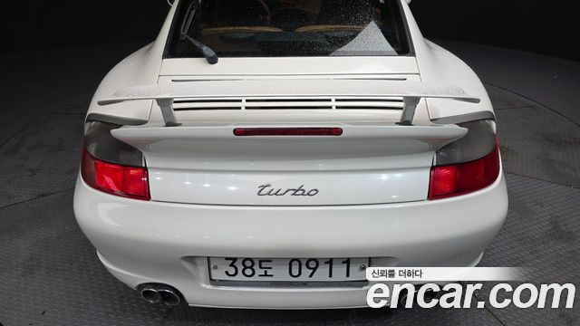 Porsche 911 2003 — photo 20