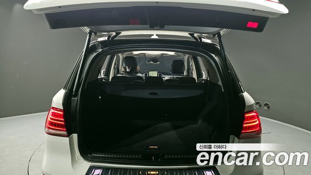 Mercedes-Benz GLE-Class 2016 — photo 20