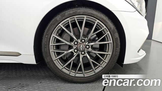 Genesis G80 2018 — photo 5